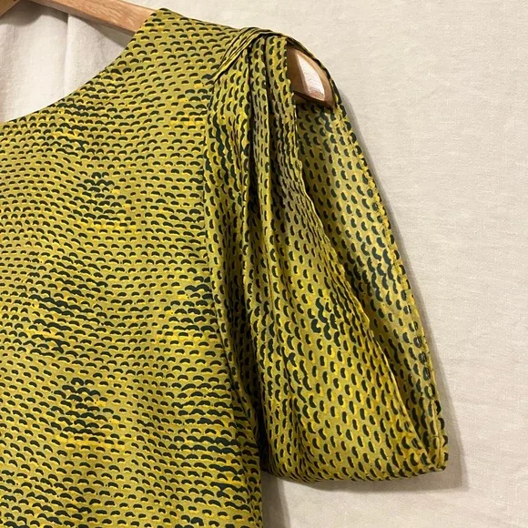 Draped back golden yellow silk top - Picture 5 of 7